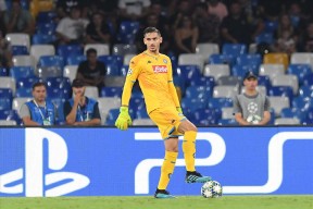 爱游戏中心-那不勒斯客场取分，稳住联赛前四位置的简单介绍